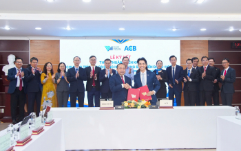 Ngân hàng ACB dành 50 tỷ đồng cho sinh viên ĐHQG-HCM vay tín chấp với lãi suất ưu đãi