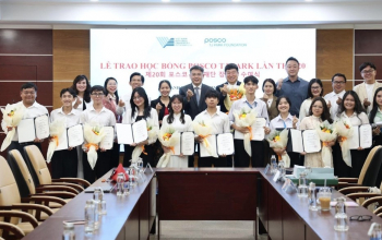 10 sinh viên ĐHQG-HCM nhận học bổng POSCO TJ Park trị giá 1.000 USD/suất