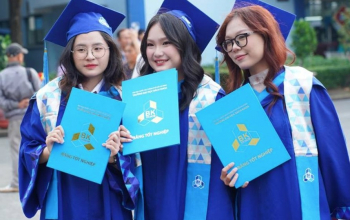 Trường ĐH Bách khoa trao bằng tốt nghiệp cho hơn 3.800 người học ở các bậc đào tạo